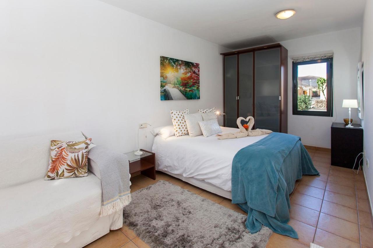Vivienda Vacacional Orquidea Corralejo Værelse billede